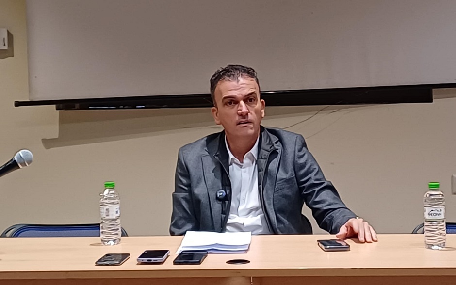 Μαθητές του προτύπου Γενικού Λυκείου Λάρισας πήραν συνέντευξη από το δήμαρχο Θανάση Μαμάκο (ΦΩΤΟ+video)