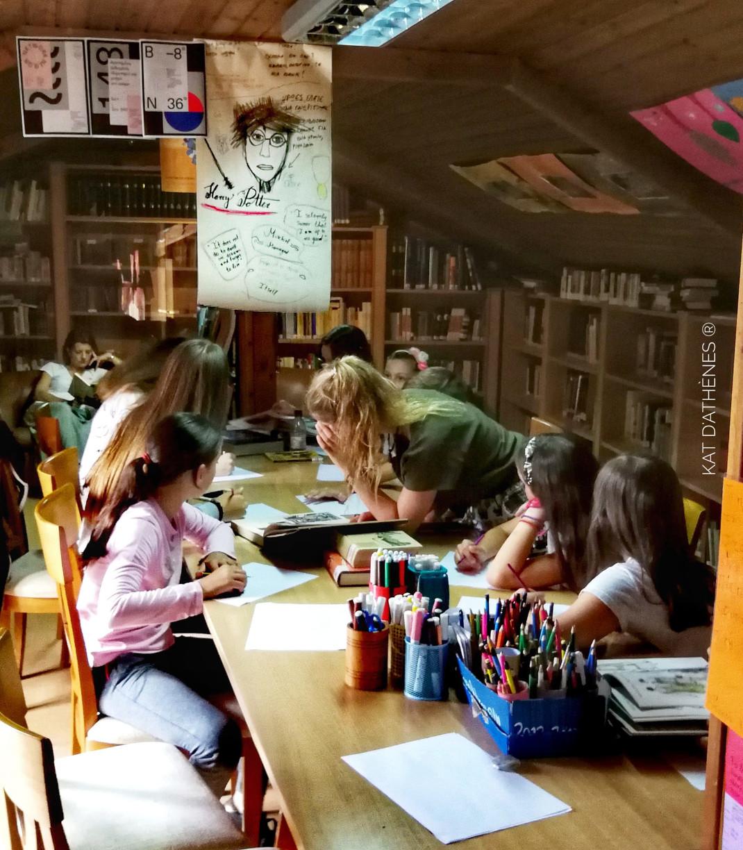 Λάρισα: Η παραμυθένια βιβλιοθήκη σε σοφίτα χωριού που κρύβει βιβλία και θησαυρούς του 18ου αιώνα