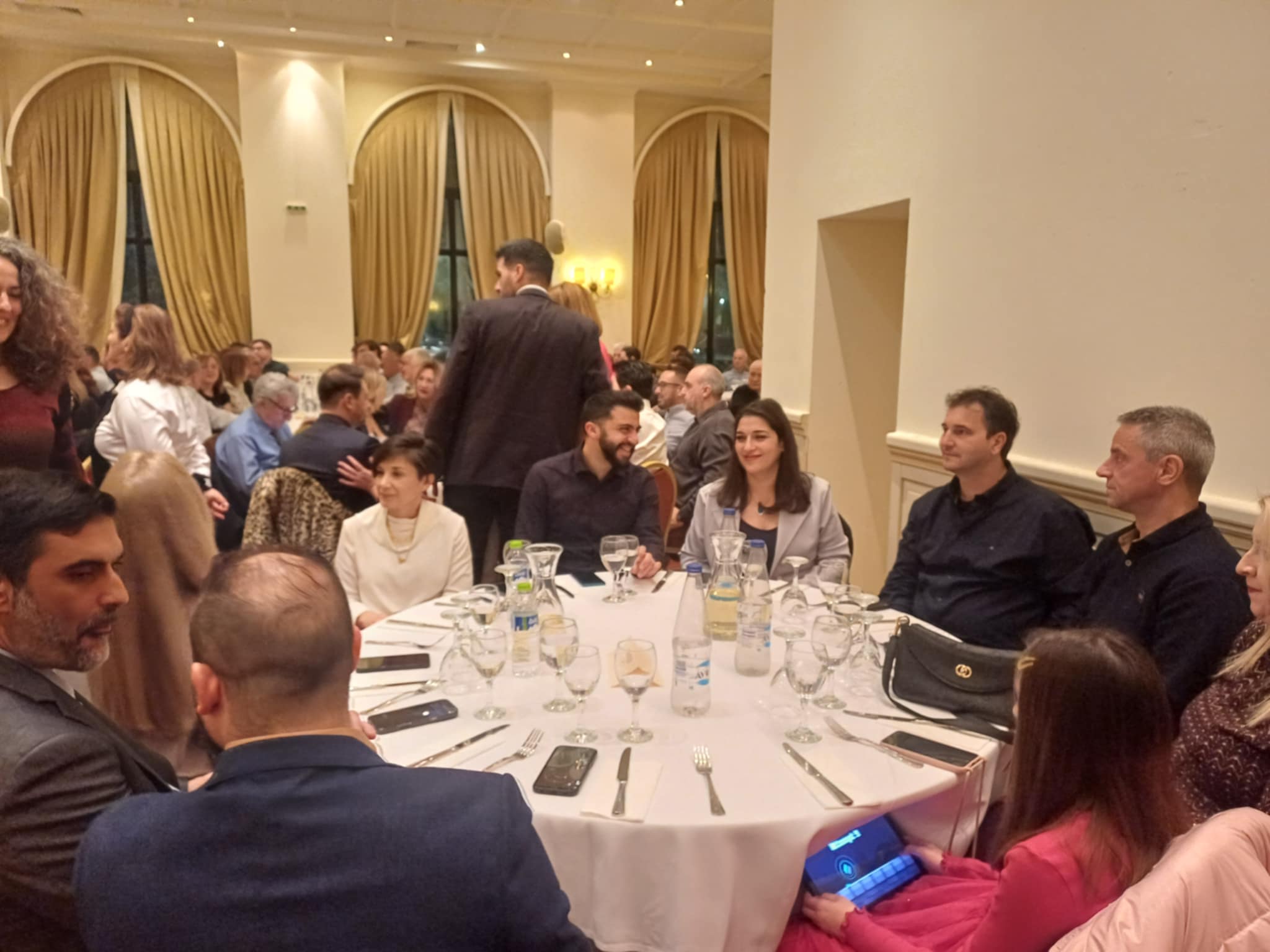 Ισχυρό μήνυμα για ανάπτυξη, ασφάλεια ανθεκτικότητα από την πρόεδρο του ΤΕΕ Μαγνησίας στην κοπή της πίτας (ΦΩΤΟ)