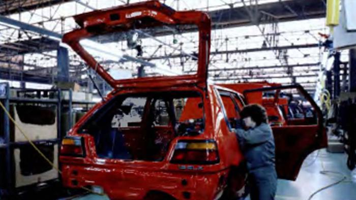 Μέσα στο «στοιχειωμένο» εργοστάσιο της Nissan στον Βόλο -Δείτε πώς είναι σήμερα η ΤΕΟΚΑΡ