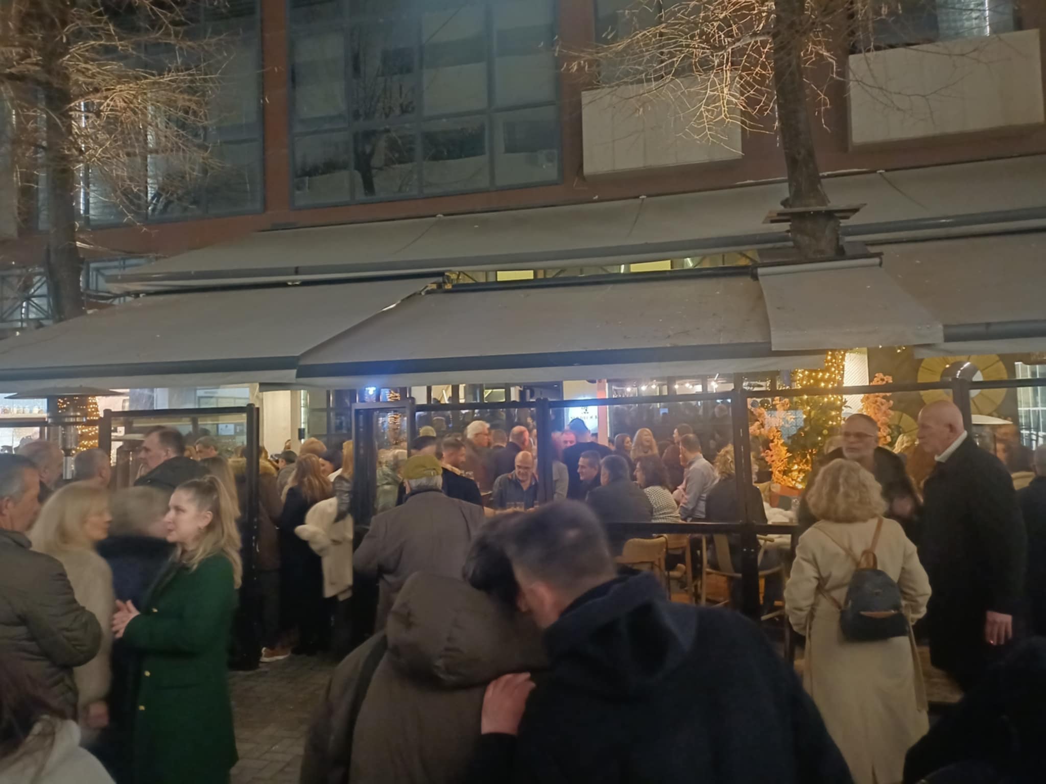 H παράταξη του δημάρχου θανάση Μαμάκου «Η Λάρισα που μας αξίζει!» έκοψε την πρωτοχρονιάτικη πίτα (ΦΩΤΟ+video)