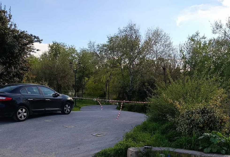 Δήμος Λαρισαίων: Προληπτικά μέτρα στην εσωτερική κοίτη του Πηνειού – Κλειστές δίοδοι, λόγω υπερχείλισης