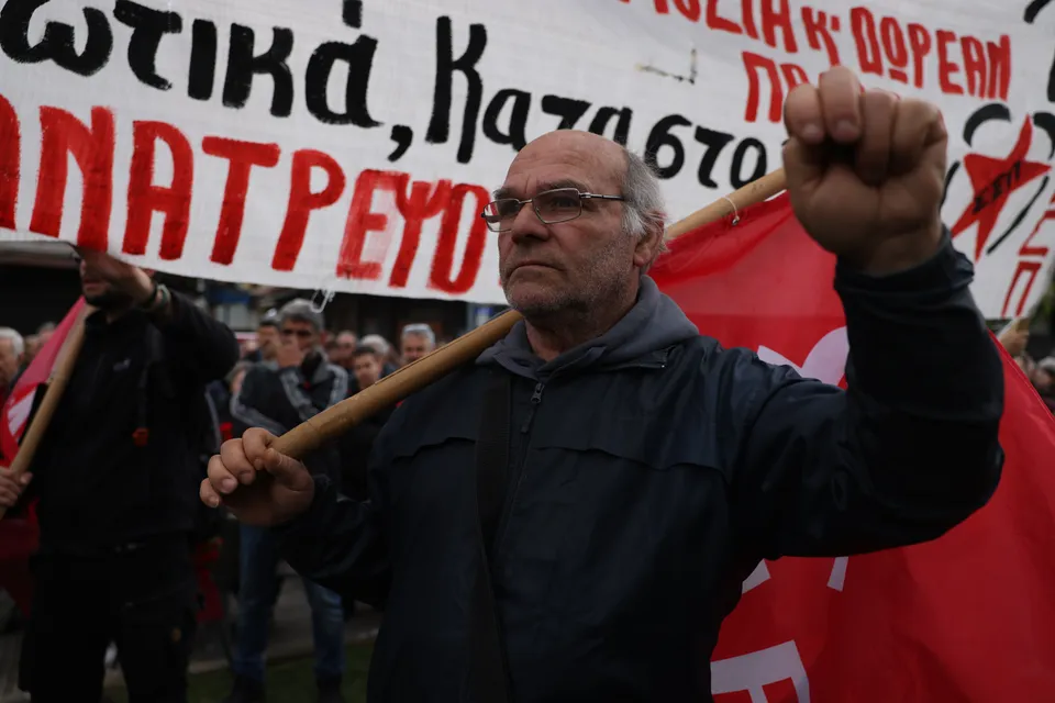 Πλήθος κόσμου στις συγκεντρώσεις για την Εργατική Πρωτομαγιά – «Τη φλόγα του αγώνα κρατάμε ζωντανή»