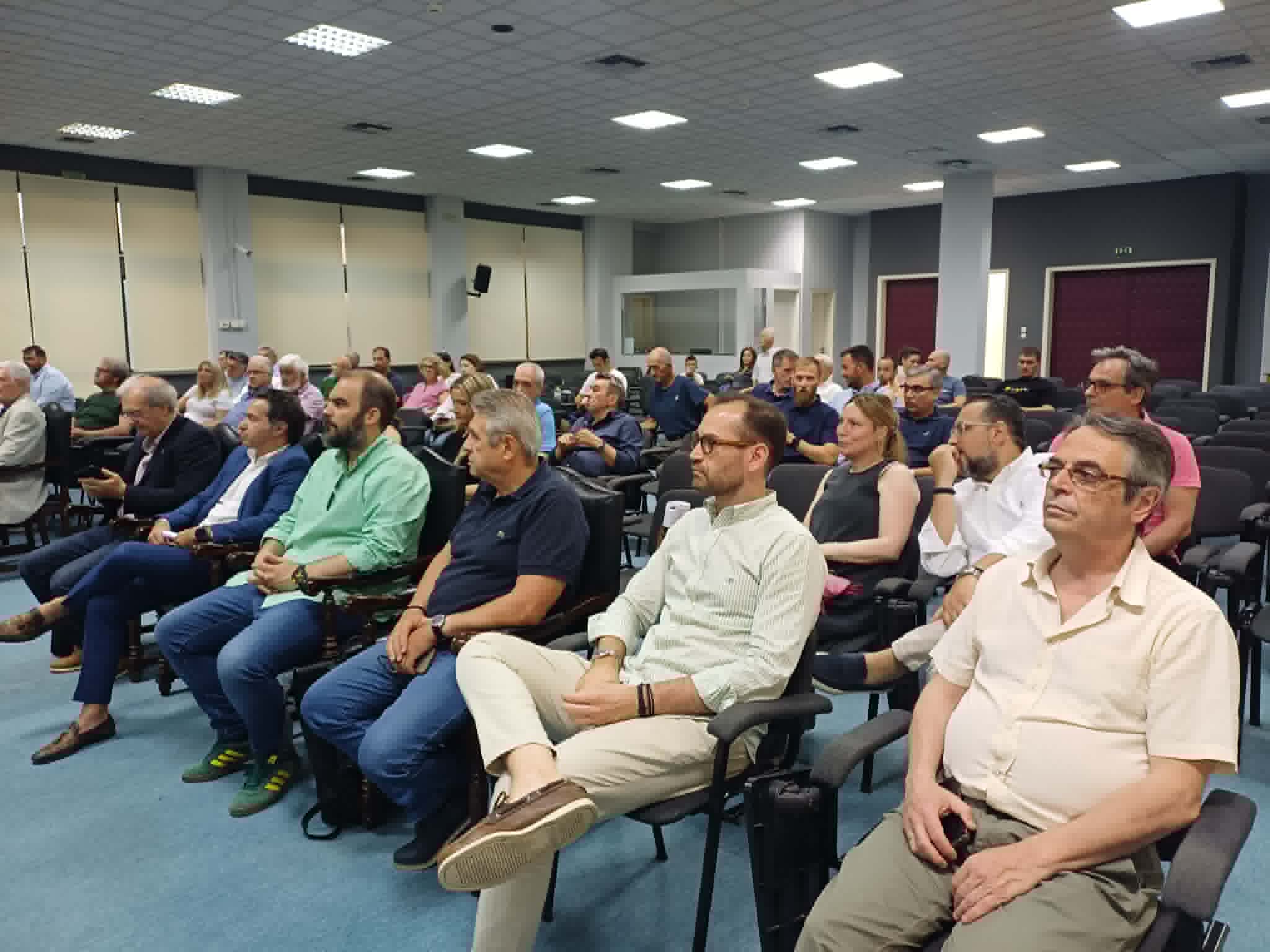 «Νερό και Θεσσαλία»: Στο επίκεντρο η μάχη για το υδατικό μέλλον της περιοχής (ΦΩΤΟ)