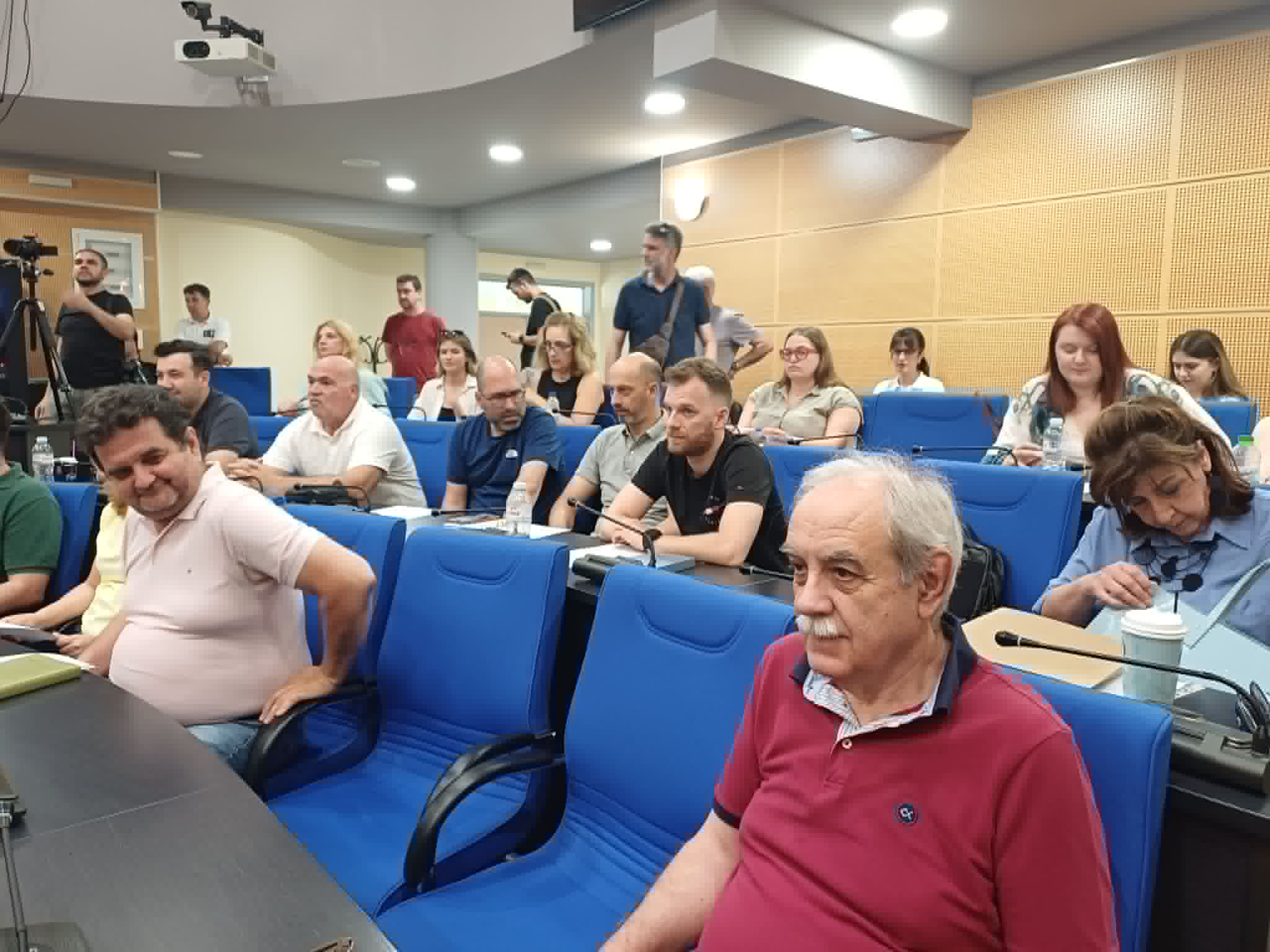 Σύσκεψη στην περιφέρεια: Προβληματισμός  από την καθυστέρηση στην υλοποίηση των αγροτικών προγραμμάτων (ΦΩΤΟ)