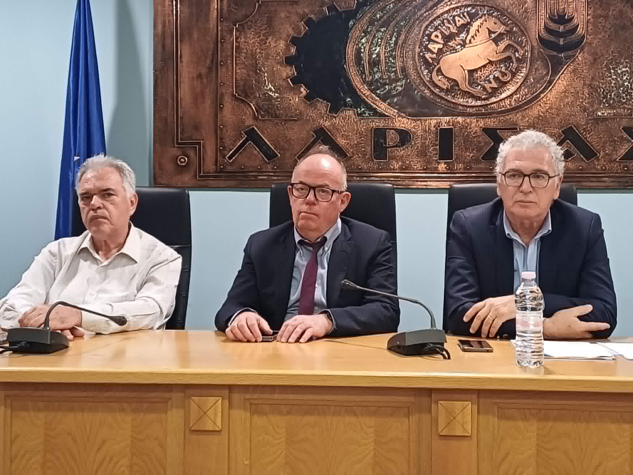 Ψηφιακή Κάρτα Εργασίας: ΕΦΚΑ και Επιθεώρηση Εργασίας ενημέρωσαν τις επιχειρήσεις της Λάρισας (ΦΩΤΟ)