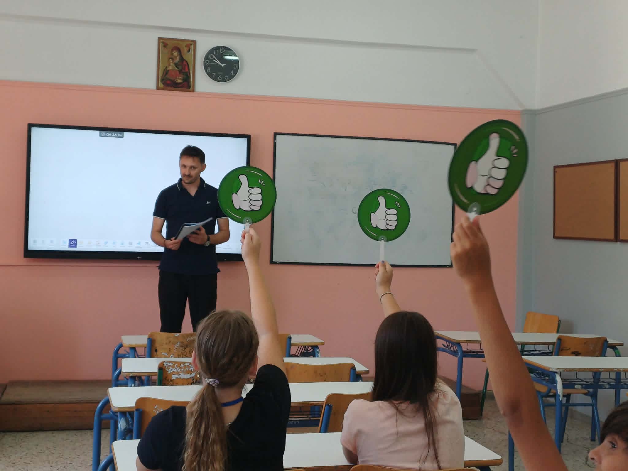 ξεκίνησε το 3ο Καλοκαιρινό Σχολείο Μαθηματικών στη Λάρισα- μεγάλη προσέλευση και ενθουσιασμός από τους μαθητές (ΦΩΤΟ)