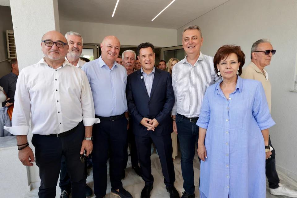 Το ανακαινισμένο Κέντρο Υγείας Σοφάδων εγκαινίασε ο Άδωνις Γεωργιάδης (ΦΩΤΟ)