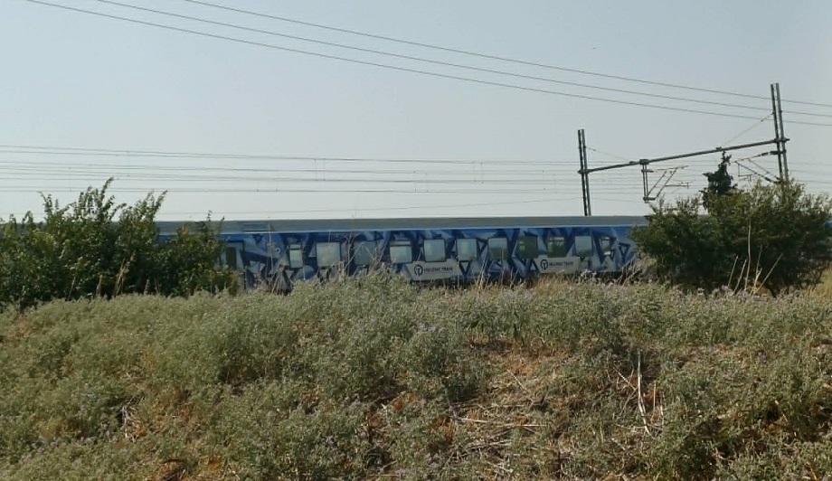 Τραγωδία στη Λάρισα: Το ενδεχόμενο αυτοκτονίας εξετάζουν οι αρχές για τον άνδρα που διαμελίστηκε από τρένο (ΦΩTO)