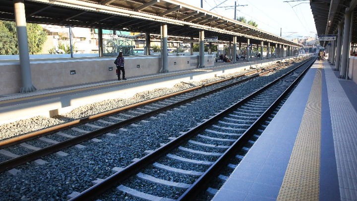 «Οι γραμμές της Λάρισας: Η μεγάλη αλλαγή έρχεται ή μένει στα χαρτιά;»
