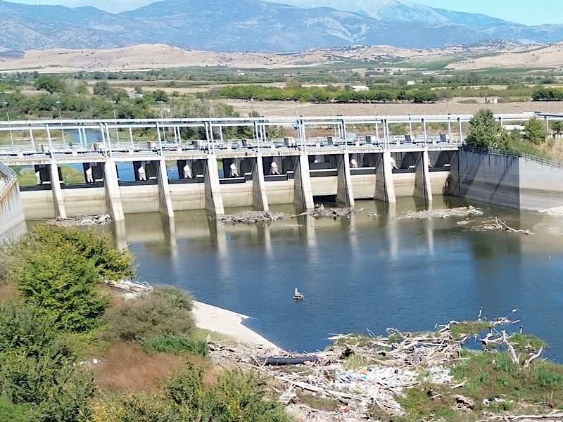 Κραυγή αγωνίας για το φράγμα Γυρτώνης: «Καθαρίστε το πριν είναι αργά!»