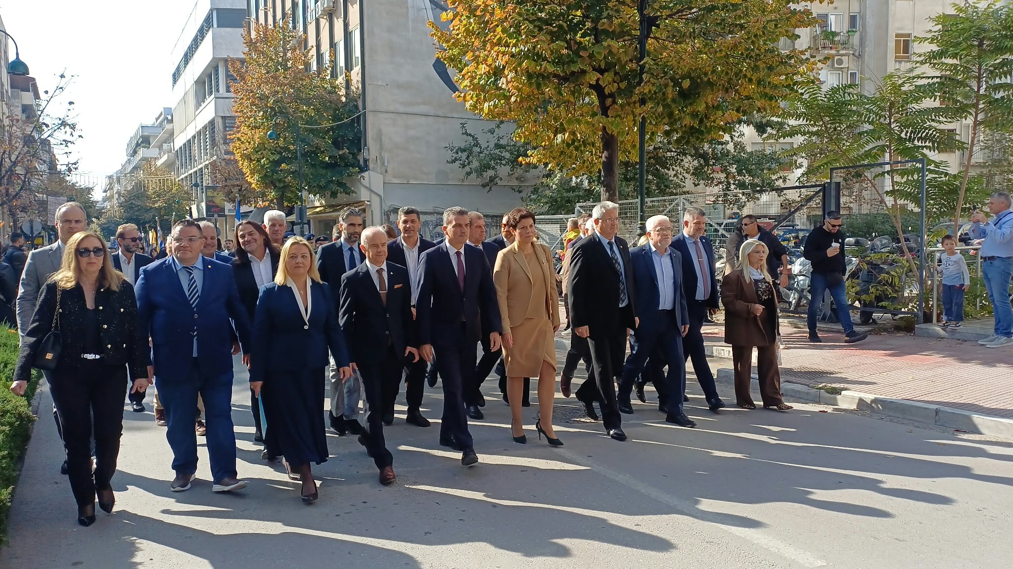 Με λαμπρότητα οι εκδηλώσεις για την 82η επέτειο απελευθέρωσης της Λάρισας από τους Ναζί ΦΩΤΟ+video)