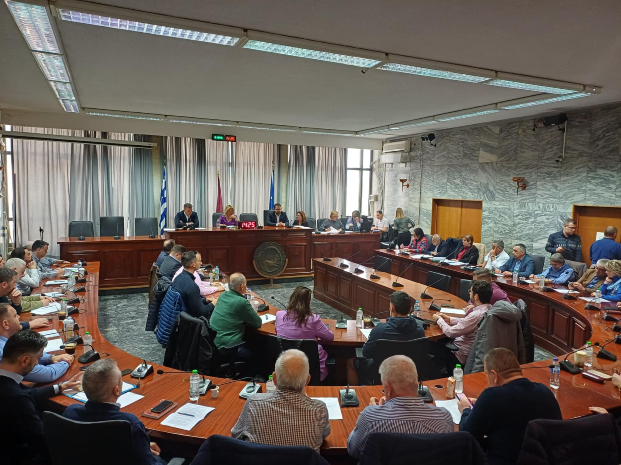 Θ. Μαμάκος: «Ανταποδοτική επιστροφή κι όχι κατάργηση του τέλους ταφής»