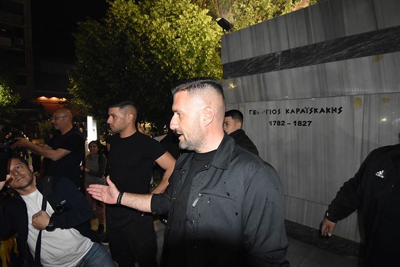 Έγινε η νύχτα μέρα στην Καρδίτσα για την υποδοχή της Αναγέννησης