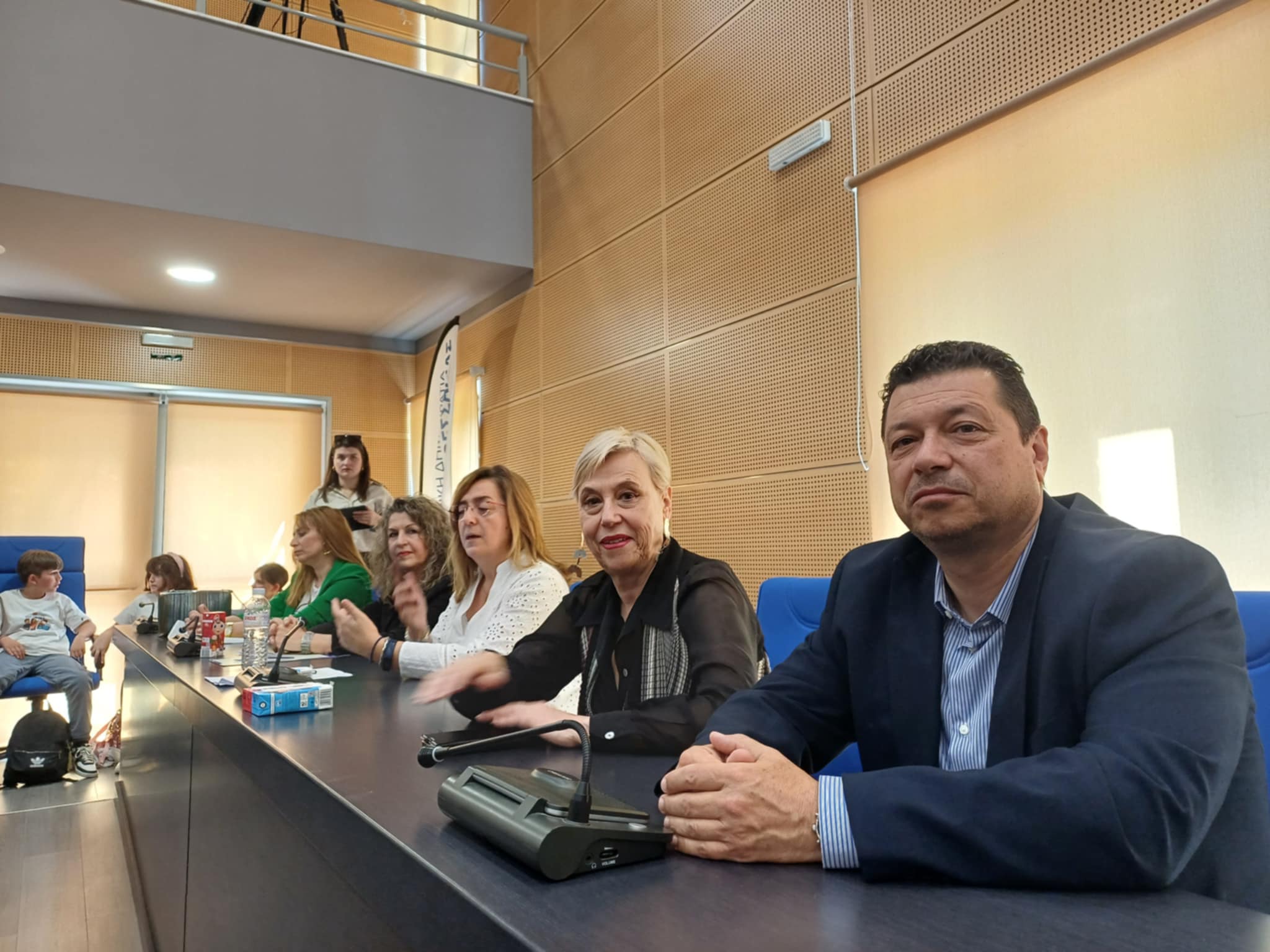 Η περιφέτρεια βράβευσε τους μαθητές της Θεσσαλίας  που διακρίθηκαν  στον διαγωνισμό «Πρωτοτυπώ Εθελοντικά»