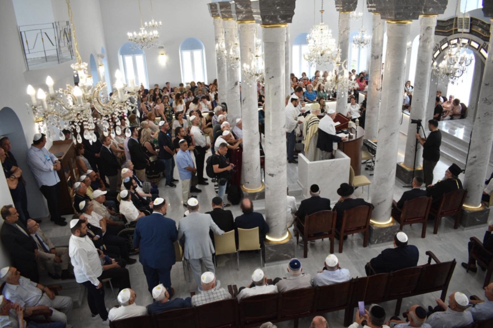 Εγκαίνια ανακαινισμένης Συναγωγής στη Λάρισα παρουσία Ζαχαράκη υπό δρακόνεται μέτρα ασφαλείας (ΦΩΤΟ)