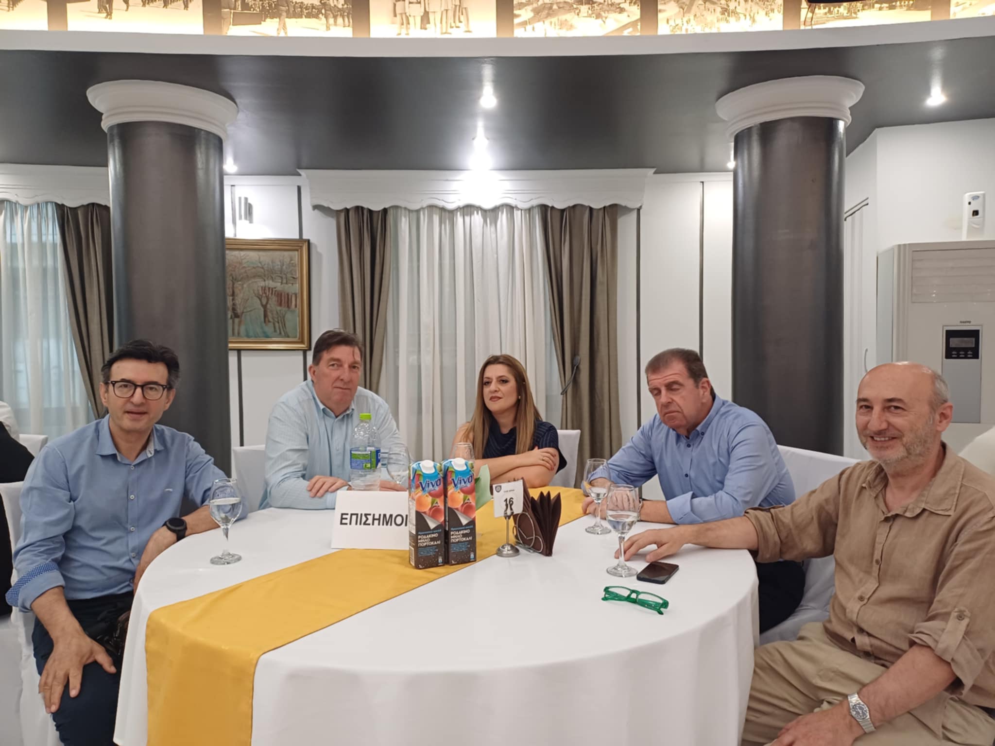 Φίλης από Λάρισα: Κύμα Ιρανών προσφύγων στην Ελλάδα, πλήγματα σε αμαρικανικές βάσεις στη χώρα και αύξηση τιμών πετρελαίου (