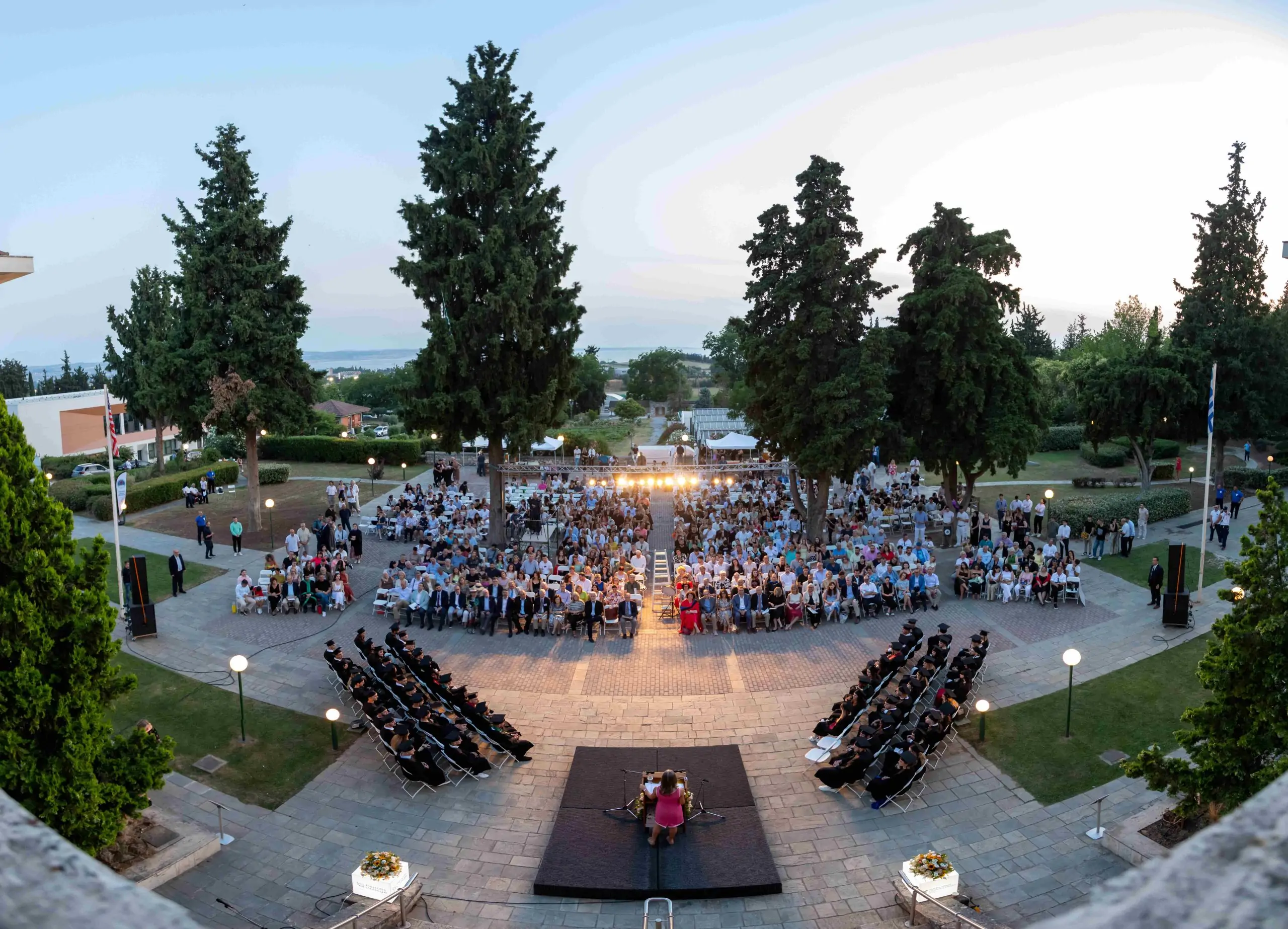 Αποφοιτήσεις Αμερικανικής Γεωργικής Σχολής και Perrotis College