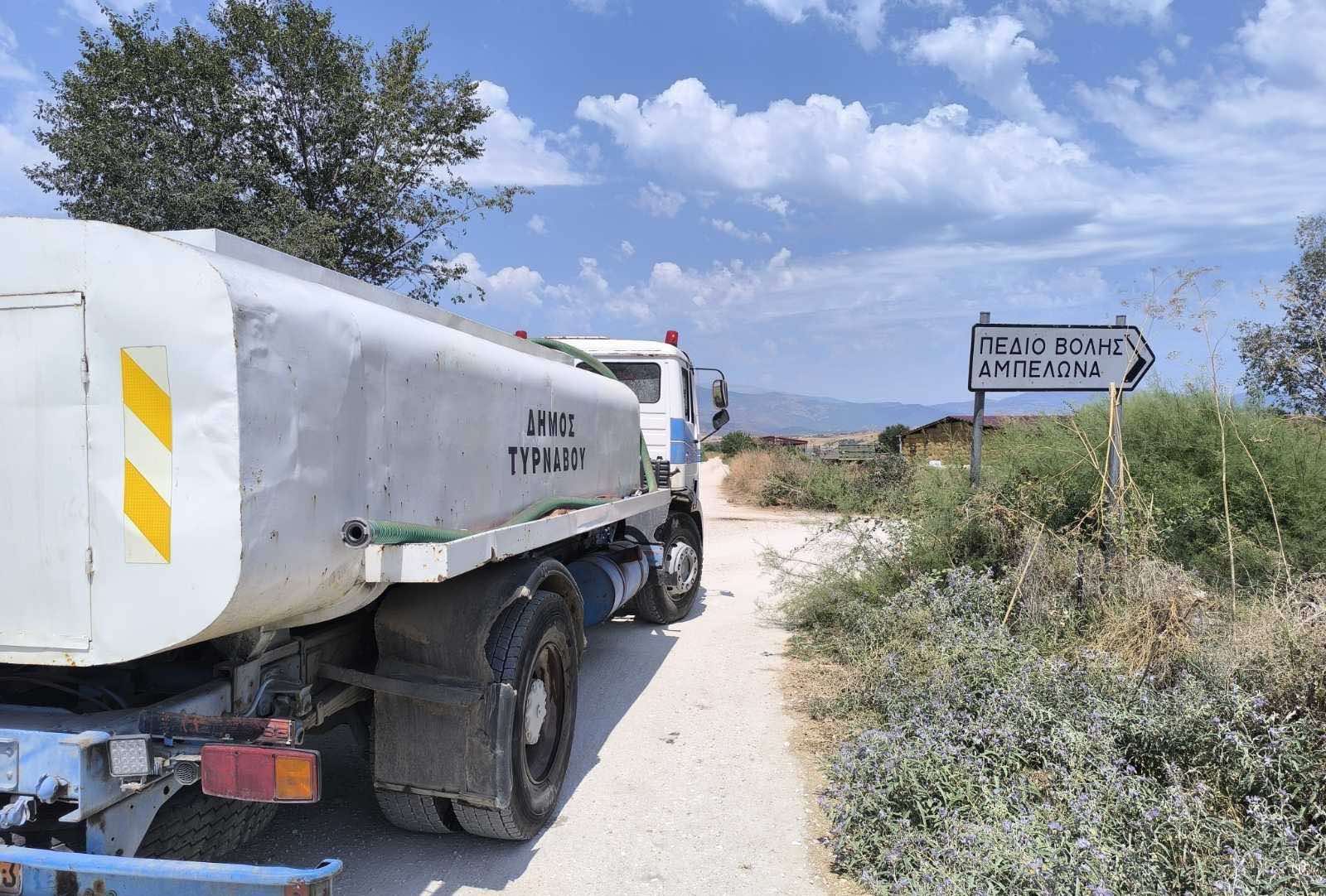 Σε εγρήγορση και ετοιμότητα ο δήμος Τυρνάβου – Προληπτικοί ψεκασμοί για την αντιμετώπιση της ευλογιάς (ΦΩΤΟ)