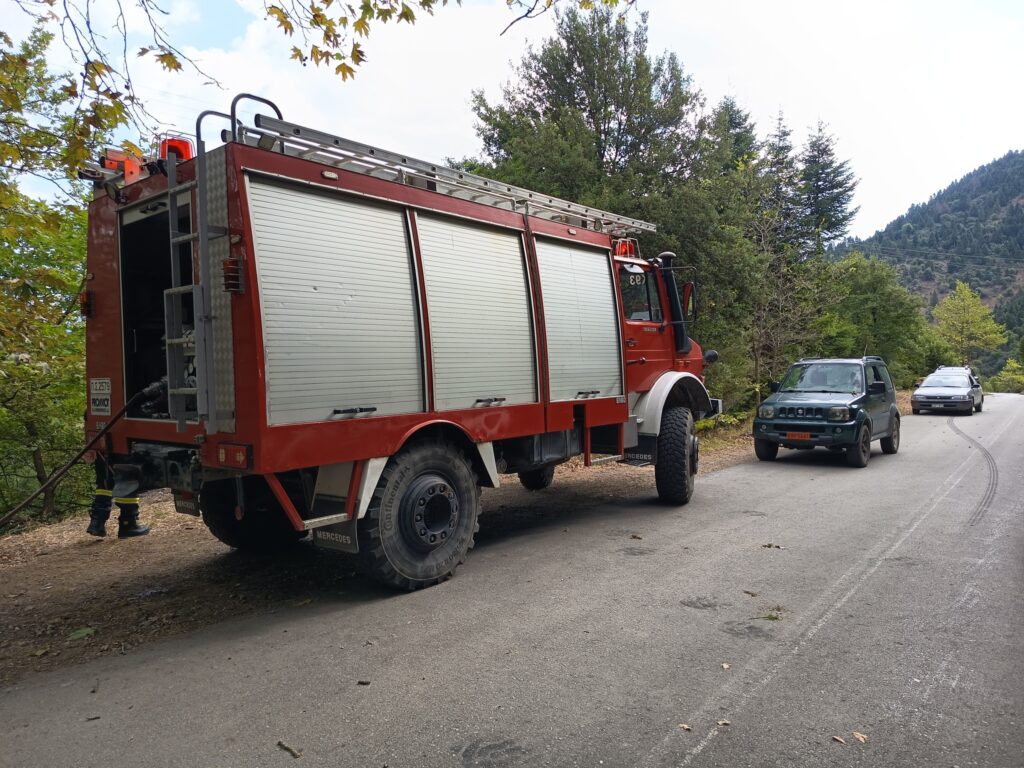 Κατασβέστηκε η φωτιά στην περιοχή των Βραγκιανών του Δήμου Αργιθέας (φωτο)