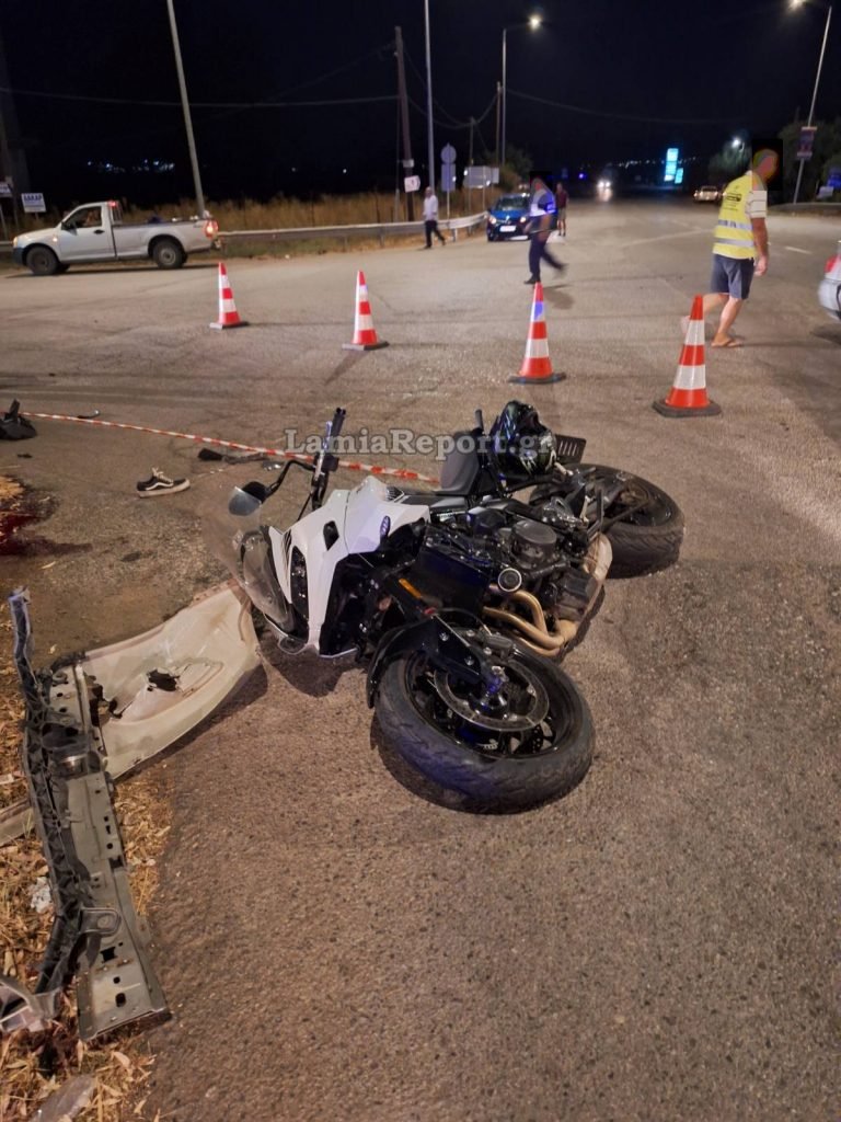 Τροχαίο με νεκρή 32χρονη μητέρα στην Αταλάντη -Αυτοκίνητο παραβίασε Stop και έπεσε πάνω στη μηχανή της