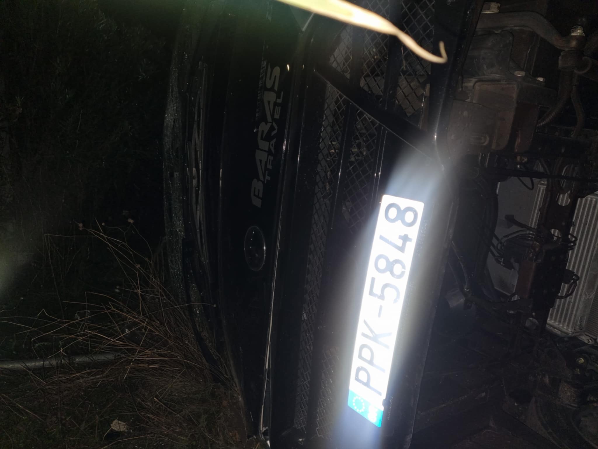 Γυναίκες από τη Λάρισα μετέφερε το λεωφορείο που ανετράπη στο Ριζόμυλο- πήγαιναν για αρτοκλασία (ΦΩΤΟ)