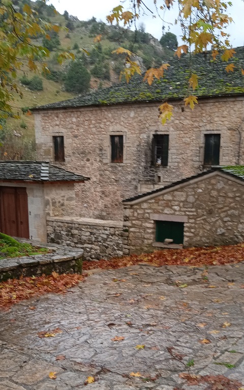 Νέες καταολισθήσεις στα χωριά του Ασπροποτάμου από τα ακραία φαινόμενα τα τελευταία 24ωρα (ΦΩΤΟ)