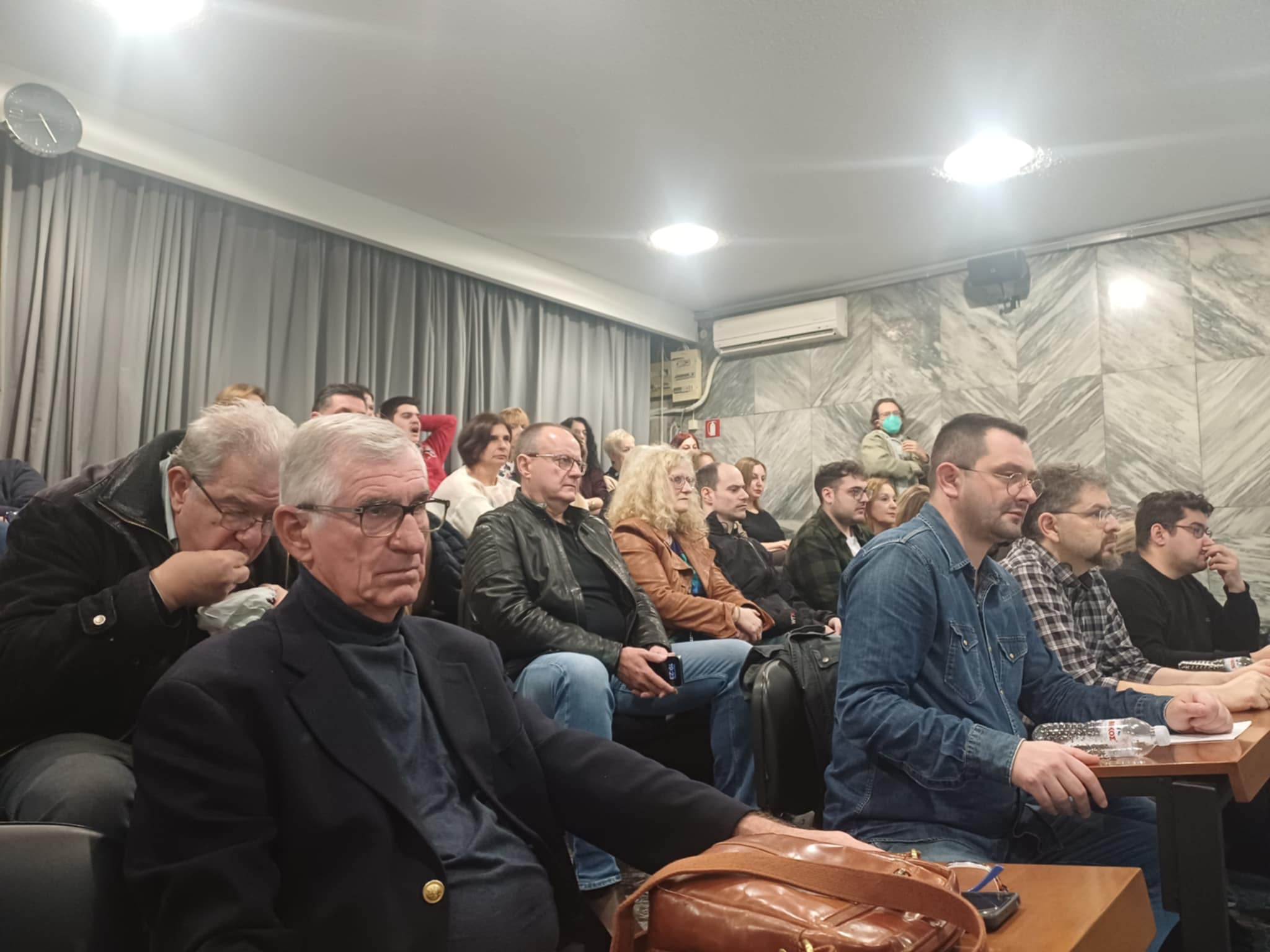 Στο επίκεντρο η κατάργηση της Παιδιατρικής του ΓΝΛ τραβά στην αποψινή συνεδρίαση του δημοτ. συμβουλίου Λάρισας (ΦΩΤΟ)