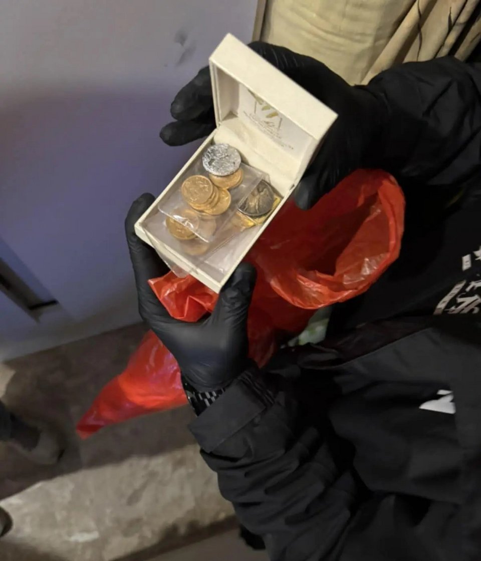 ΟΠΕΚΕΠΕ -Παράνομες επιδοτήσεις: Κατασχέθηκαν χρυσές λίρες, ράβδοι χρυσού, μετρητά -Πεθαμένος «έκανε» αναλήψεις, 16 συλλήψεις