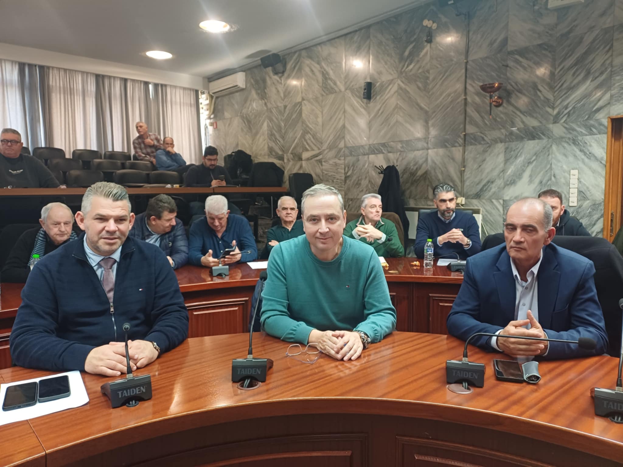 Ειδική συνεδρίαση του Δημοτικού Συμβουλίου Λάρισας για έγκριση προϋπολογισμού (ΦΩΤΟ)