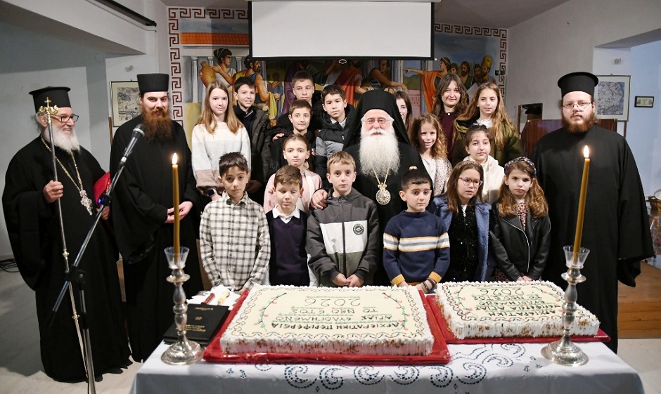 Δημητριάδος Ιγνάτιος: «Ο Θεός ζητά την αγάπη της καρδιάς μας» - Λαμπρή η πανήγυρις των Αγίων Αντωνίων στην Αγιά