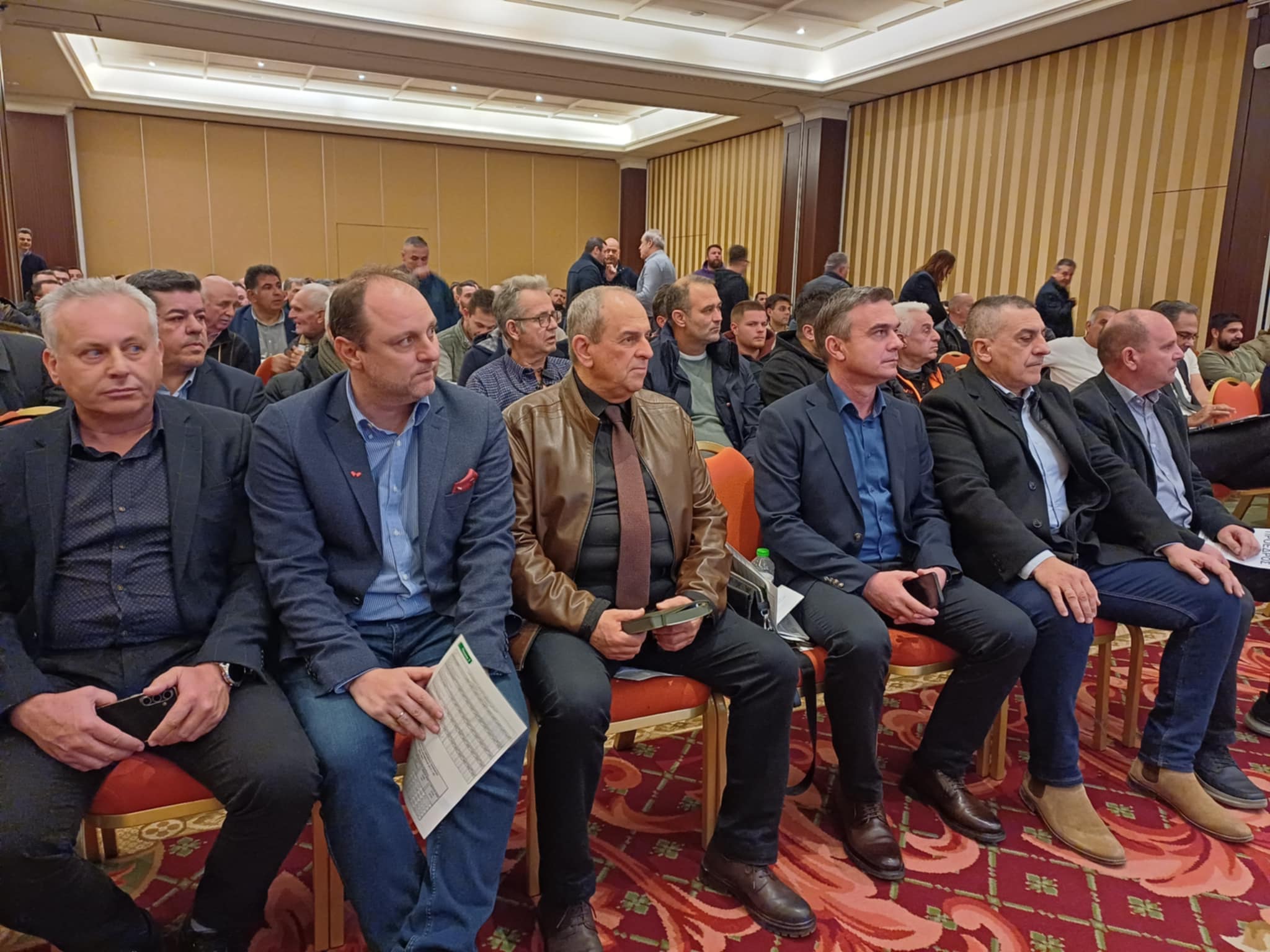 «Το παρόν και το μέλλον της ελληνικής βαμβακοκαλλιέργειας»  αναλύθηκε σε εσπερίδα της ΔΟΒ στη Λάρισα (ΦΩΤΟ)