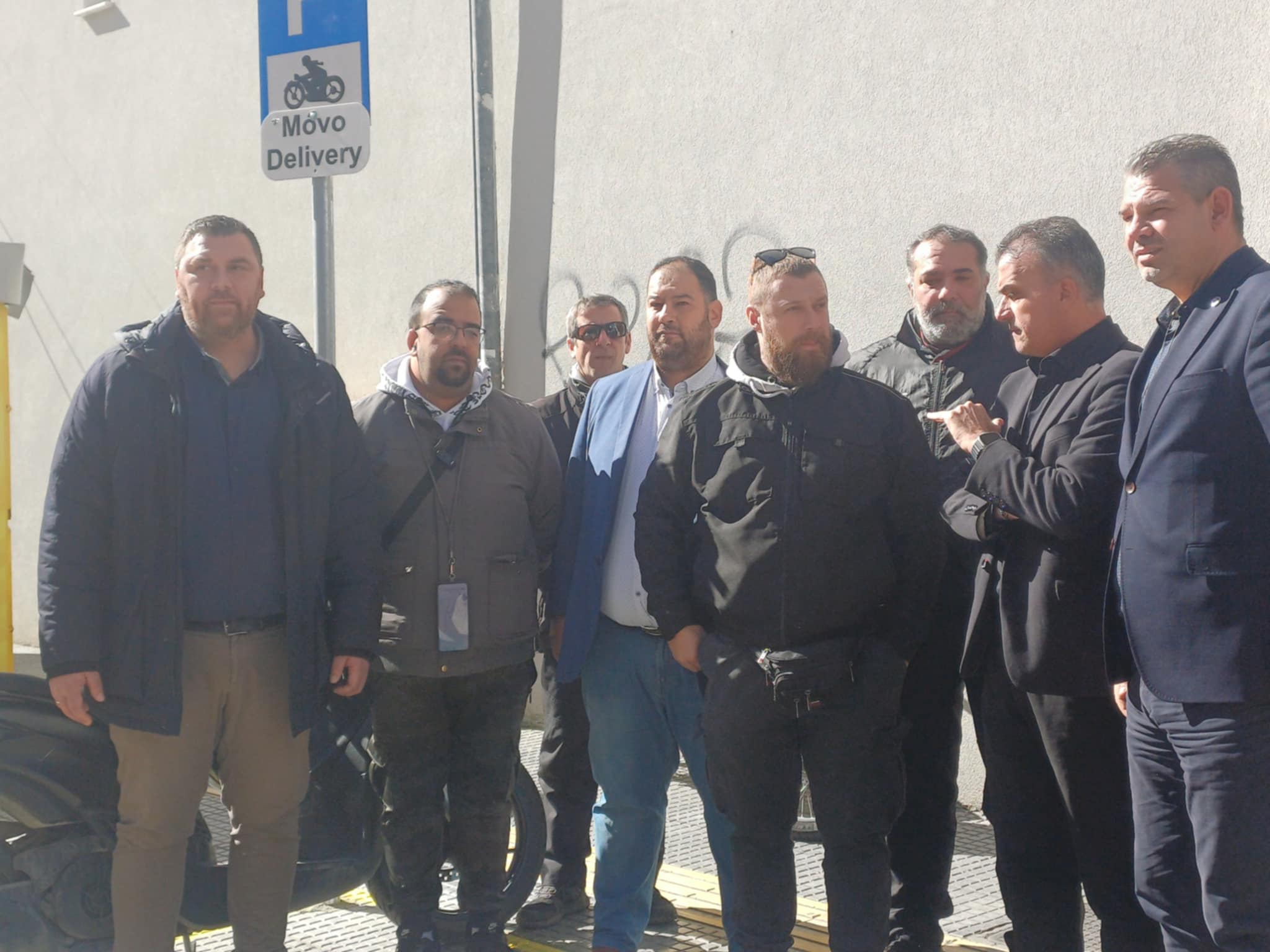 19 νέες ειδικές θέσεις στάθμευσης για δίκυκλα delivery στο κέντρο της Λάρισας (ΦΩΤΟ)