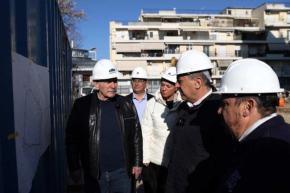 Ξεκίνησαν οι εργασίες για τη συνδετήρια πτέρυγα 115 κλινών του ΓΝΛ-Αυτοψία Περιφερειάρχη Θεσσαλίας