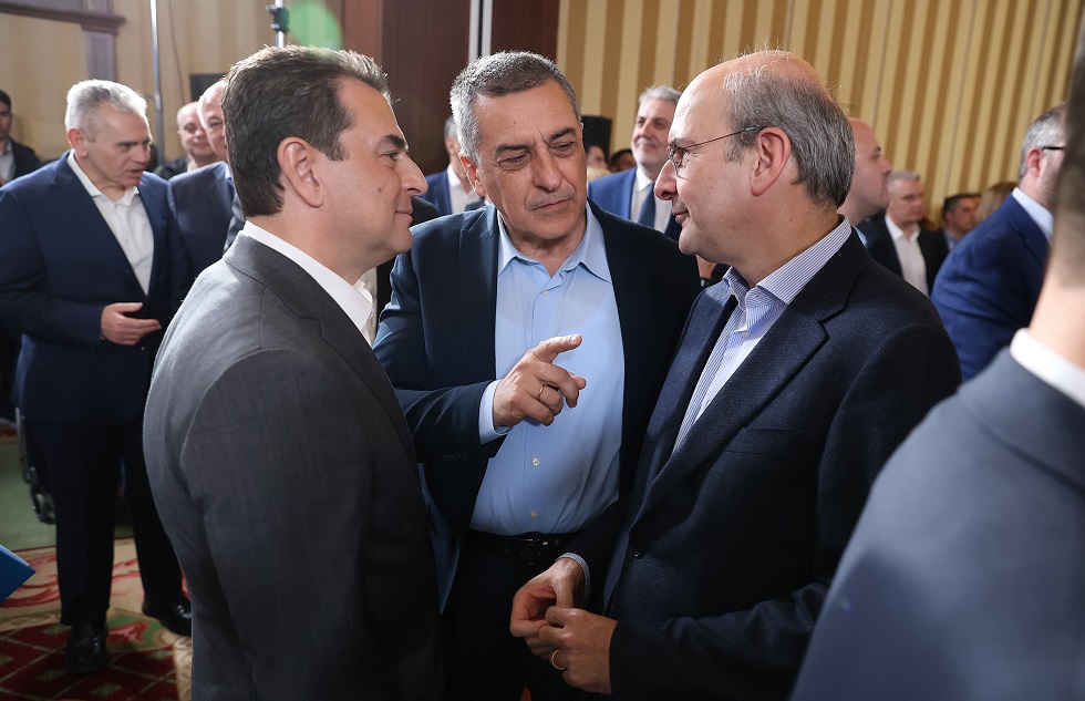 Κουρέτας στο προσυν;eδριο της ΝΔ: Να προχωρλήσουν τα φράγματα Ενιπέα, Μουζακίου, Πύλης, Νεοχωρίτη (ΦΩΤΟ)