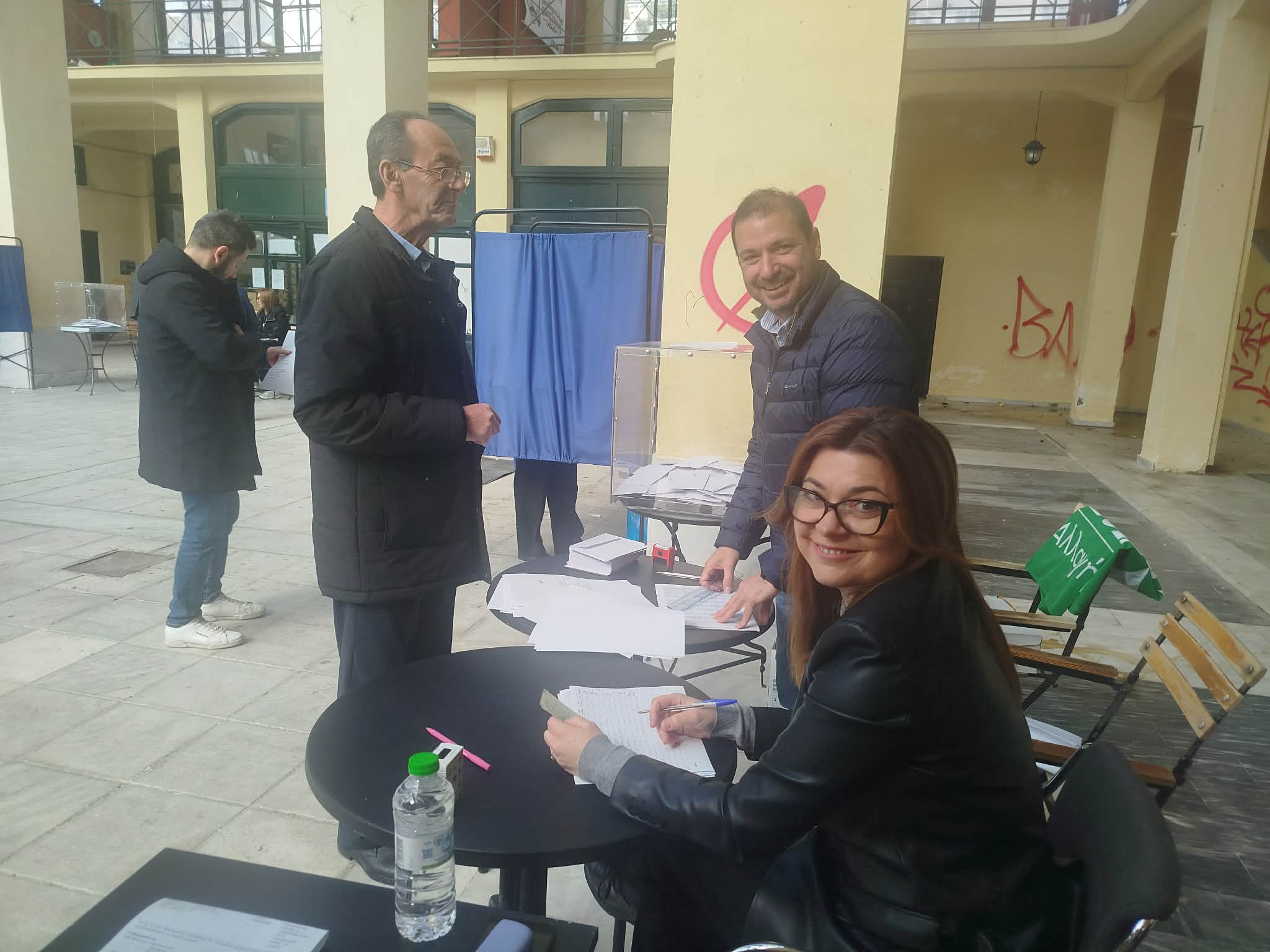 Καρδίτσα: Σε εξέλιξη οι εκλογές για τους συνέδρους του ΠΑΣΟΚ