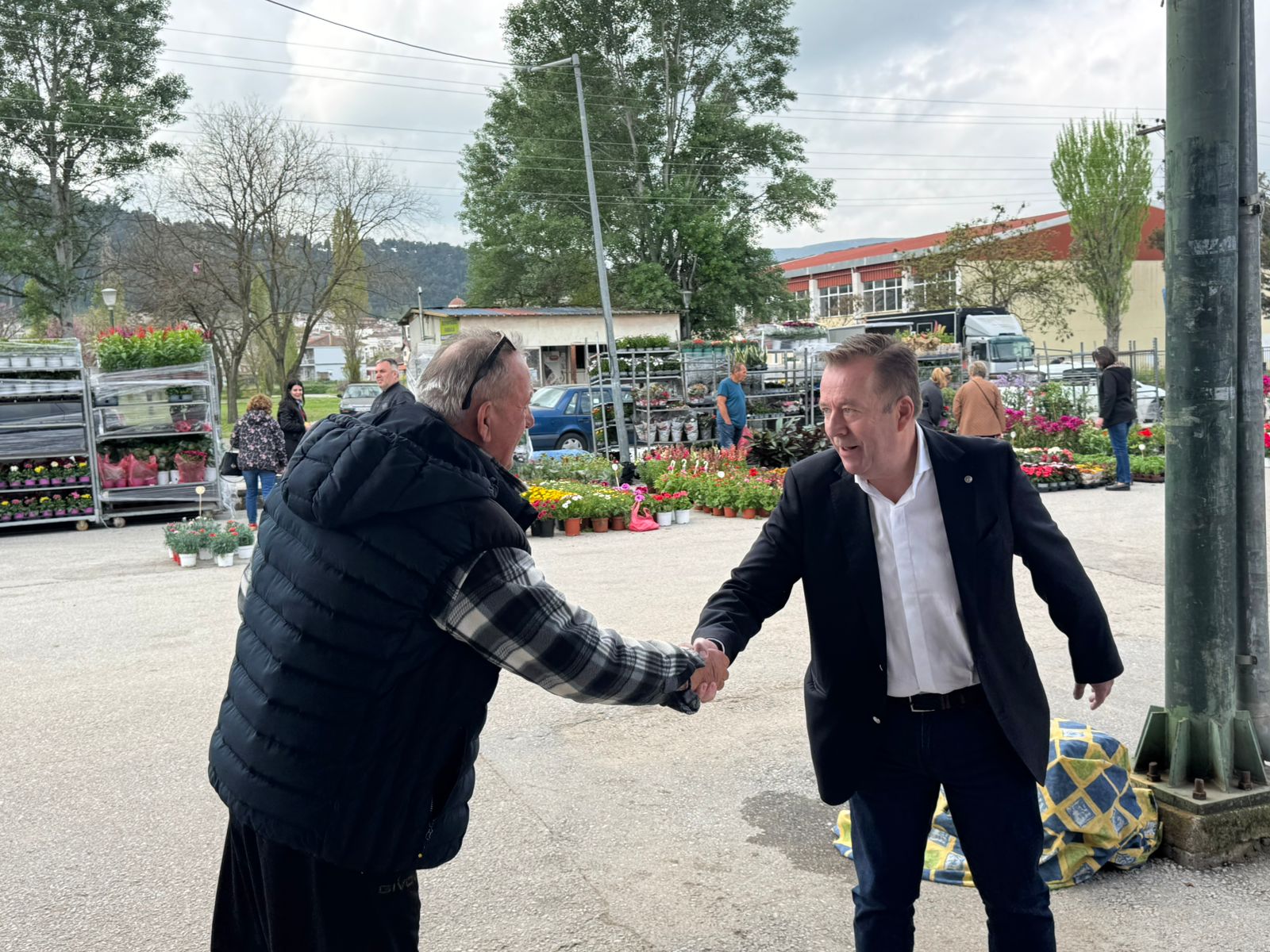Βασίλης Κόκκαλης από Φάρσαλα: Προχειρότητα και ελλείψεις στο προσωρινό Κέντρο Υγείας