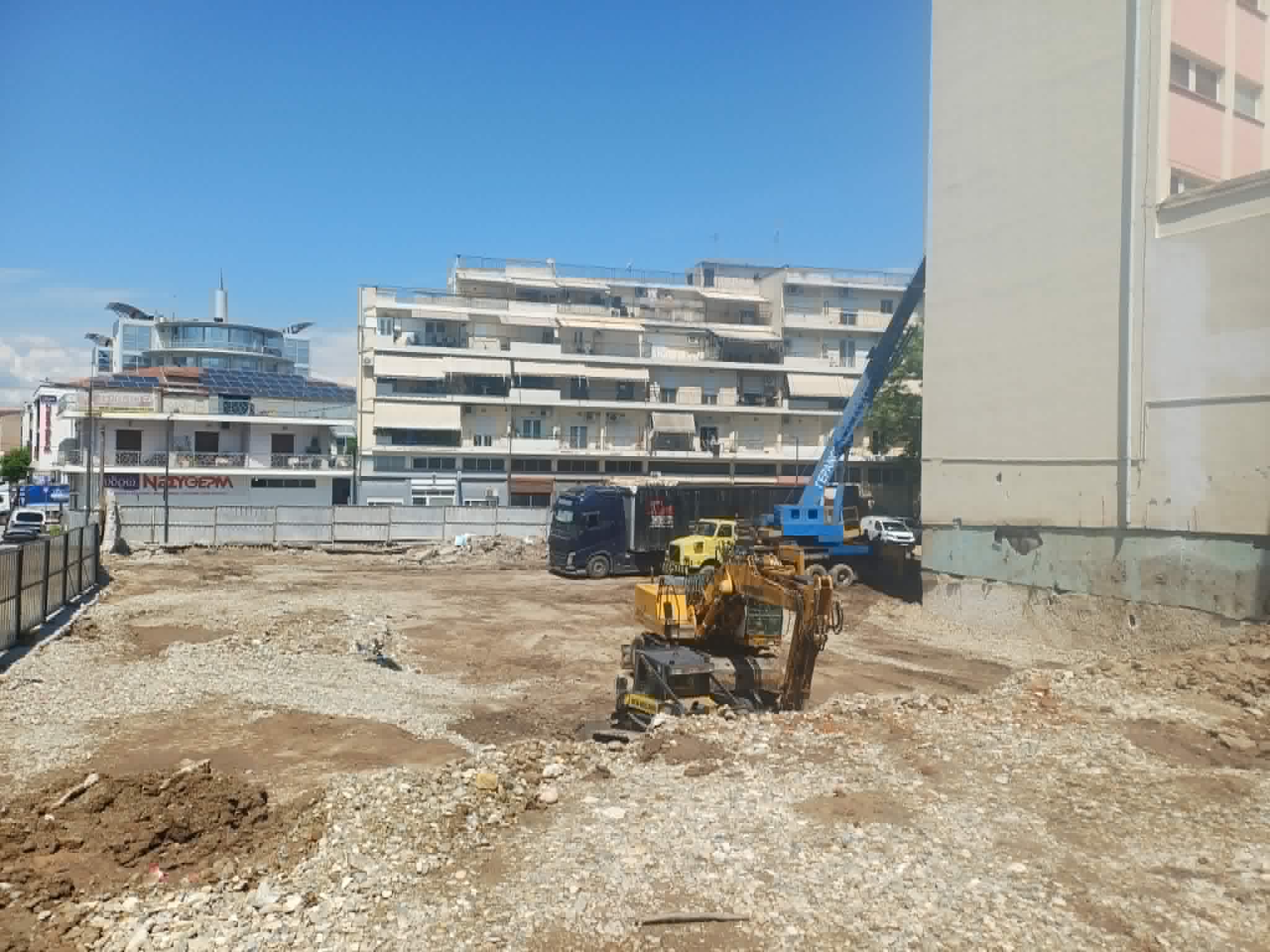 Βρέθηκαν αρχαία στο Γενικό Νοσοκομείο Λάρισας στις εργασίες εκσκαφής για τη νέα συνδετήρια πτέρυγα (ΦΩΤΟ)