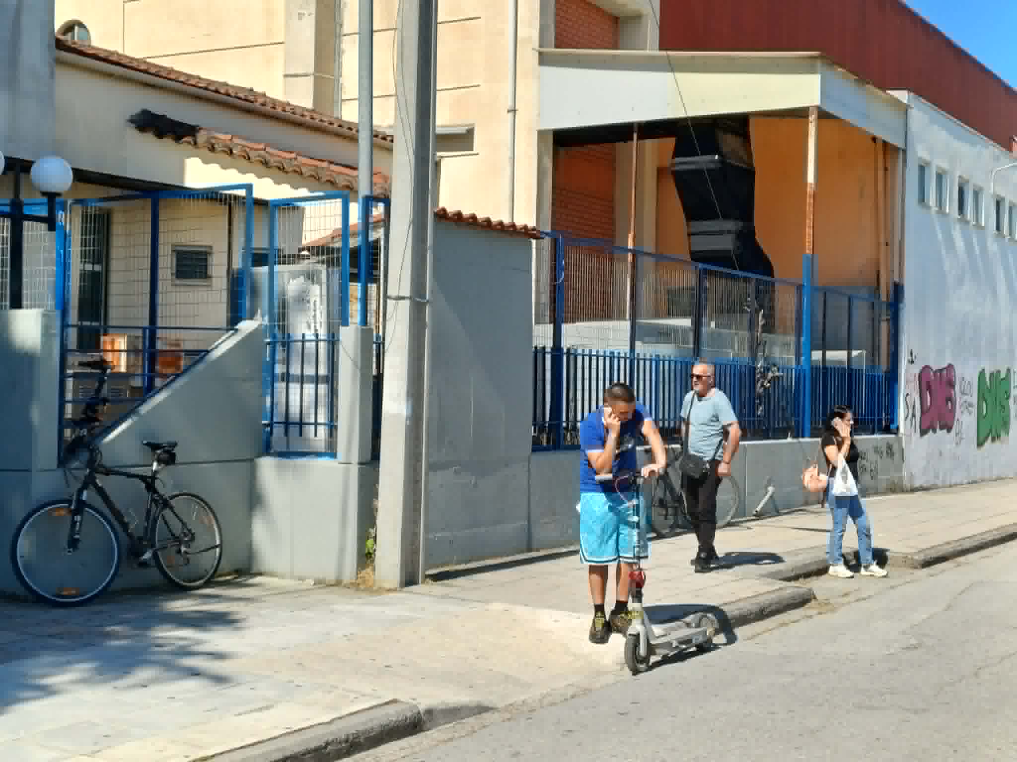 Πρεμιέρα Πανελλαδικών για τα ΕΠΑΛ στη Λάρισα -  Στο 28% η αποχή (ΦΩΤΟ)