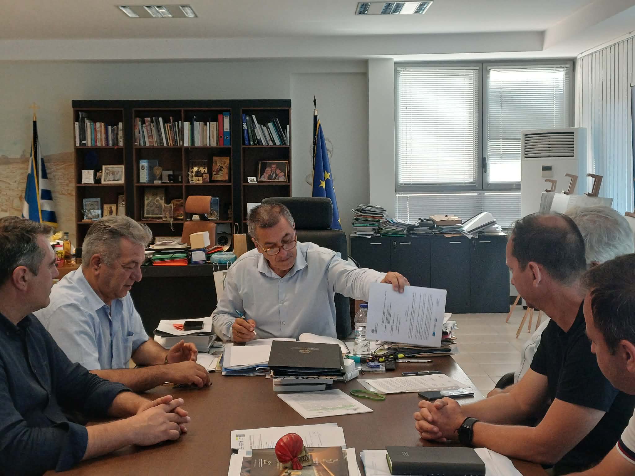 Υπεγράφη η σύμβαση ολοκλήρωσης του έργου της  παράκαμψης Συκεώνας- πιο ασφαλής η σύνδεση της Λάρισαςμε την Καρδίτσ (ΦΩΤΟ)ς