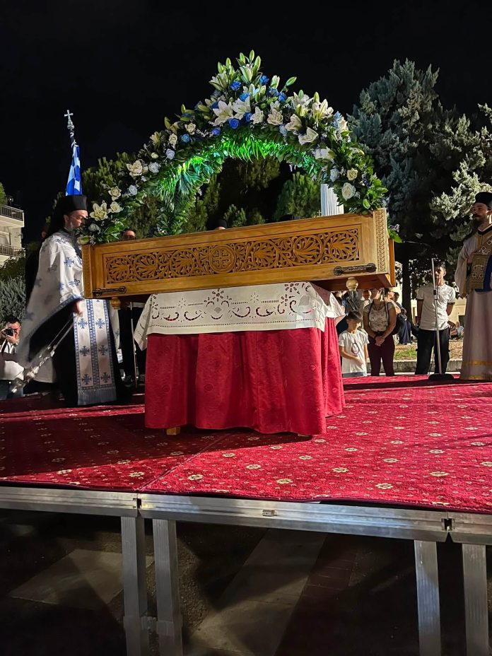 Λαμπρό το Πάσχα του Καλοκαιριού στην Μητρόπολη Δημητριάδος