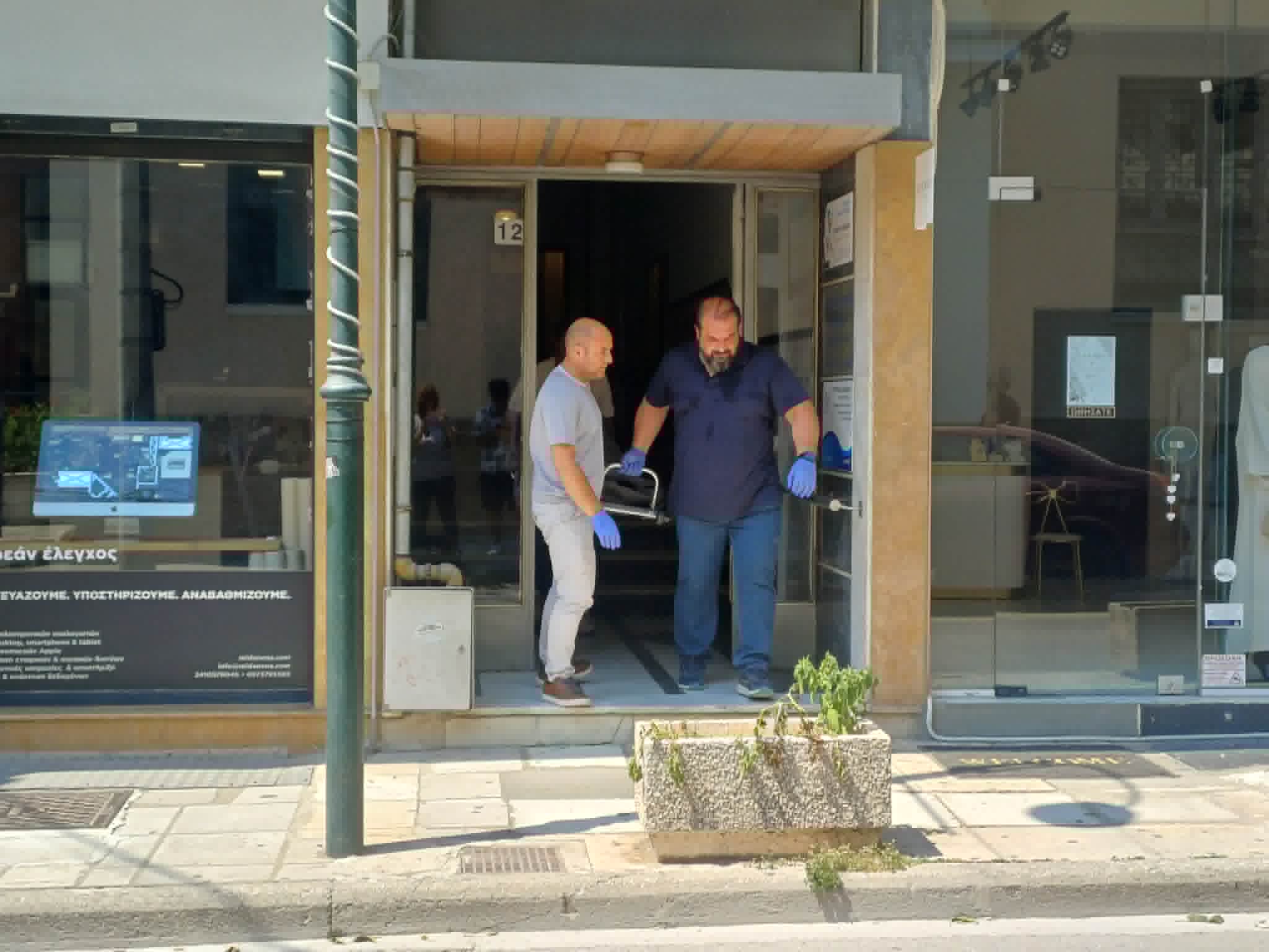Σοκ στη Λάρισα: Βρέθηκε νεκρή 50χρονη στο διαμέρισμά της στο κέντρο- έχει ένα χρόνο που επήλθε ο θανατός της (ΦΩΤΟ)
