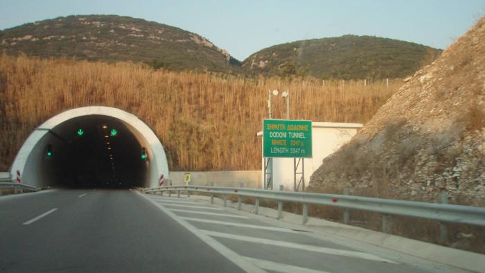 Στη Θεσσαλία βρίσκεται η μεγαλύτερη σήραγγα των Βαλκανίων- ποιά είναι τι μήκος έχει
