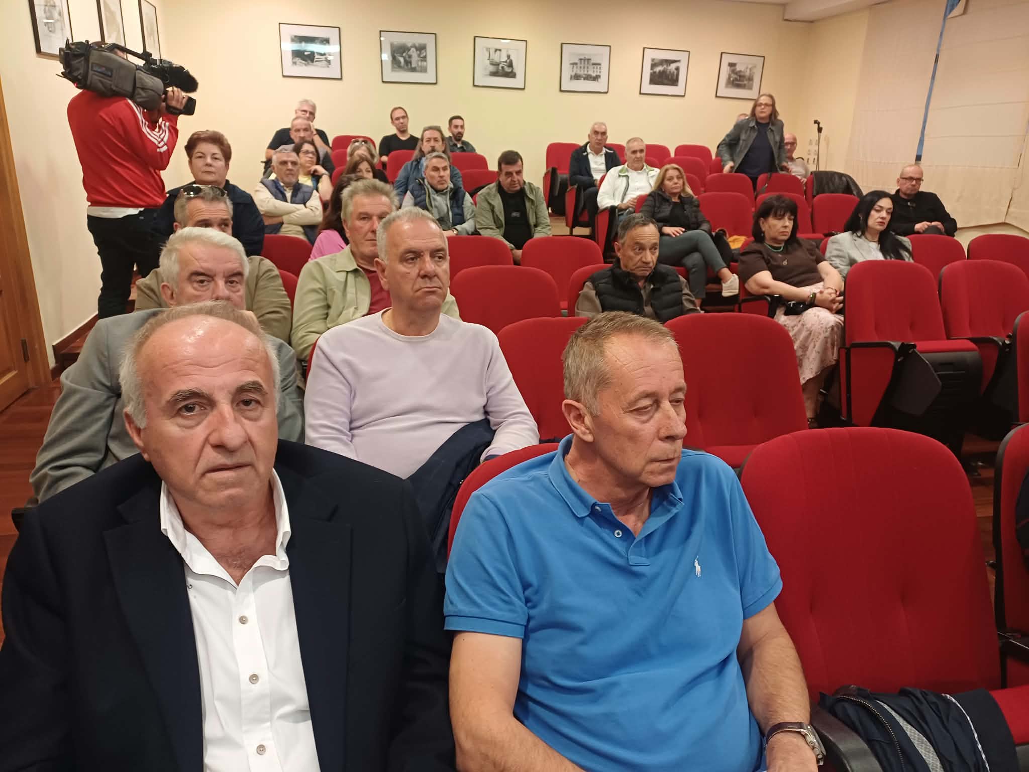 Περιφερειακή σύσκεψη ΑΔΕΔΥ: Στο επίκεντρο οι μισθοί, τα εργασιακά δικαιώματα και οι επόμενες κινητοποιήσεις (ΦΩΤΟ)