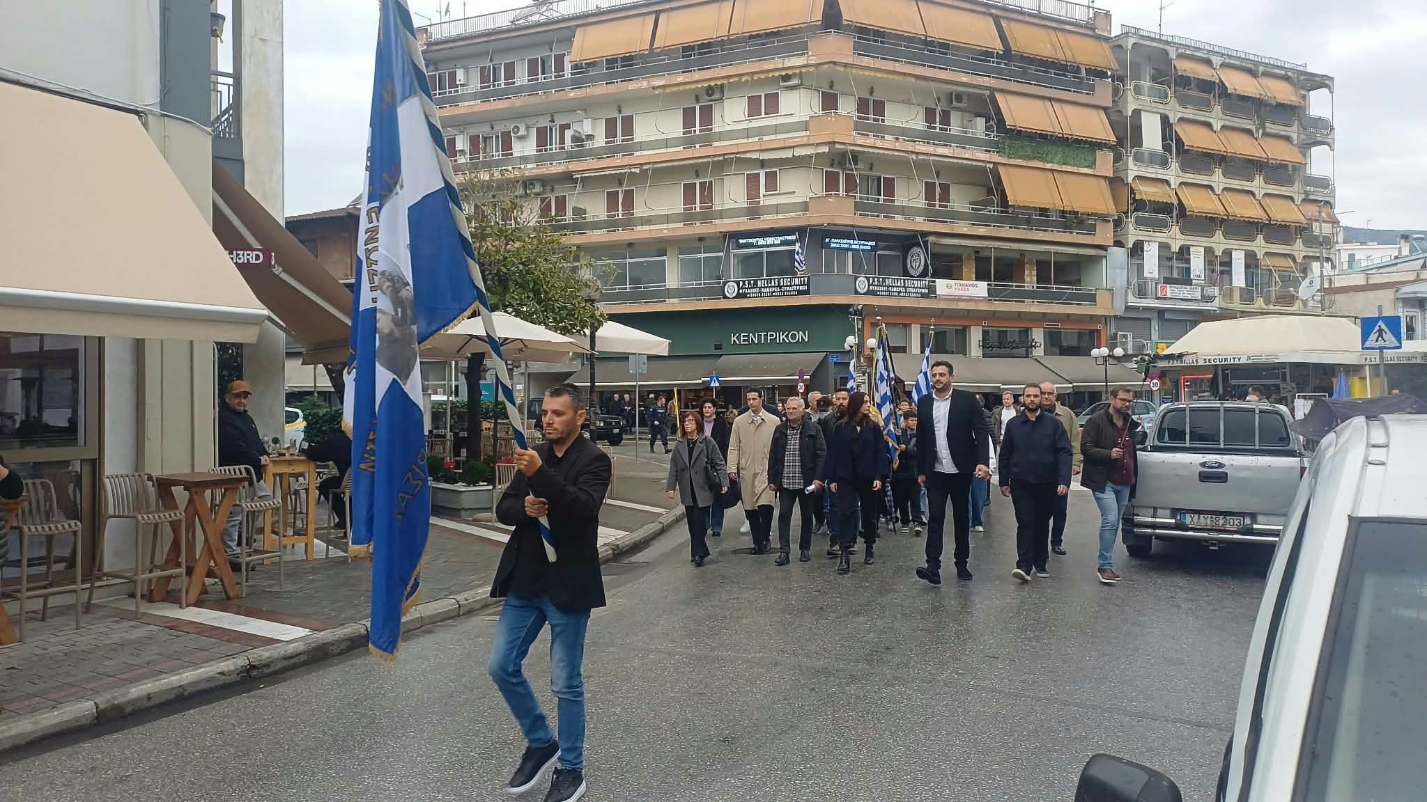 Τύρναβος: Τίμησαν την επέτειο απελευθέρωσης από τη γερμανική κατοχή (ΦΩΤΟ-ΒΙΝΤΕΟ)
