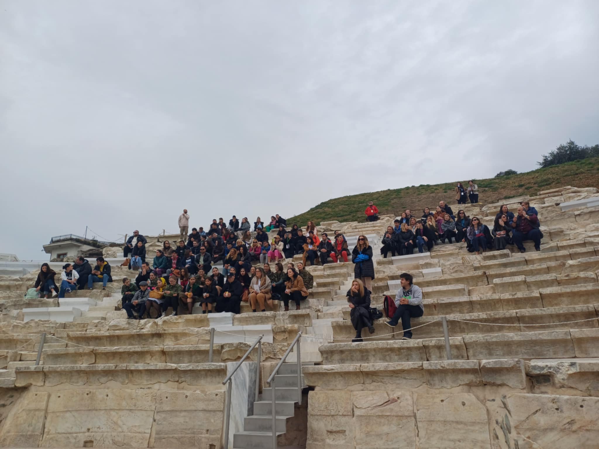Μαθητές έδωσαν ξανά ζωή στο αρχαίο θέατρο της Λάρισας - έναρξη του φεστιβάλ «Εφήβων Δρώμενα» (ΦΩΤΟ+video)