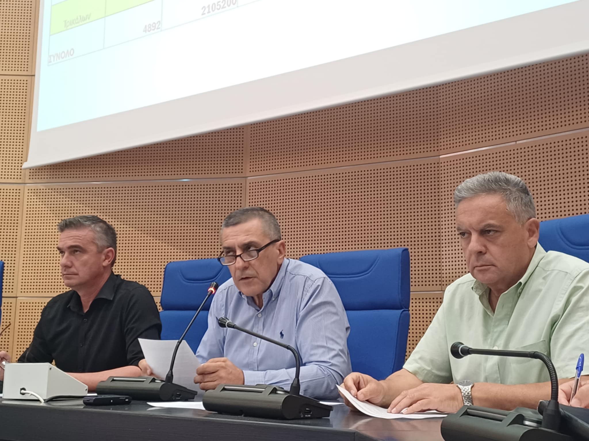 Σε εξέλιξη η κρισιμη σύσκεψη για την ευλογιά των προβάτων στην περιφέρεια- κτηνοτρόφοι: Τελείωσαμε! (ΦΩΤΟ)