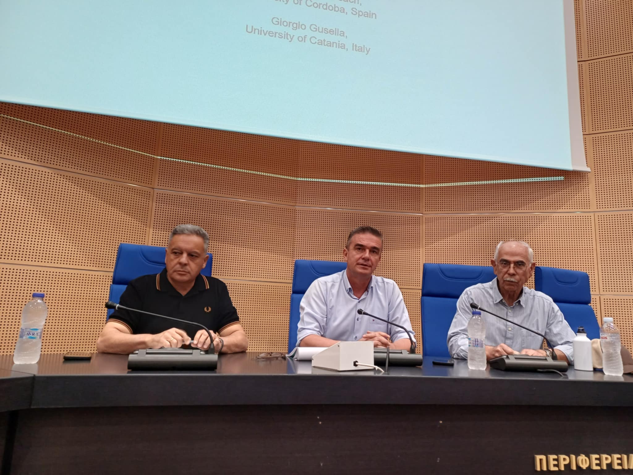 Ημερίδα για τη φόμοψη αμυγδάλου στην περιφέρεια με εισηγητή τον καθηγητή του Πανεπιστημίου DAVIS Καλιφόρνιας, κ. Μιχαηλίδη