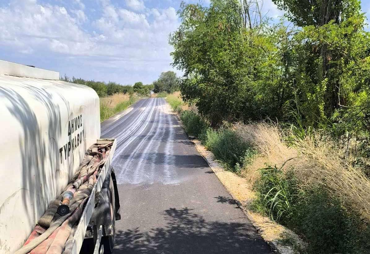 Σε εγρήγορση και ετοιμότητα ο δήμος Τυρνάβου – Προληπτικοί ψεκασμοί για την αντιμετώπιση της ευλογιάς (ΦΩΤΟ)