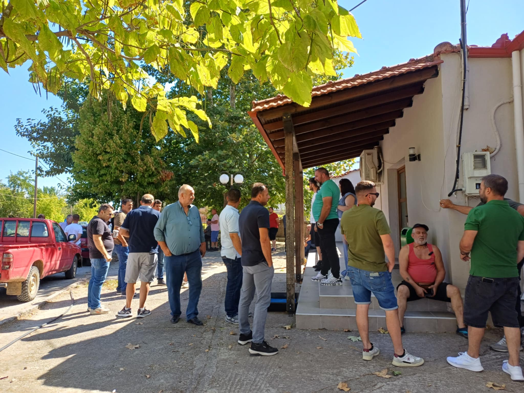 Ζητούν συνάντηση με τον πρωθυπουργό οι κτηνοτρόφοι του Δ. Κιλελέρ- έχουν αφανιστεί τα ζώα τους από την ευλογιά (ΦΩΤΟ)